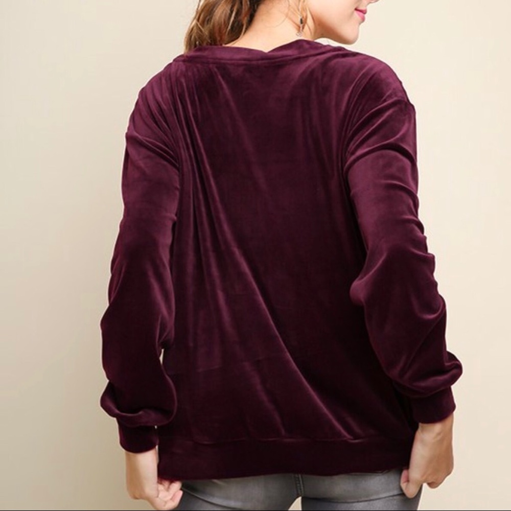 Umgee Velvety V-Neck Pullover - Picture 2 of 2